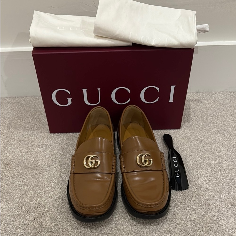 Gucci Brown Loafers Luxurious Slip-On Flats